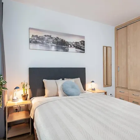 Apartment Raspberry Studio Praga Poludnie *