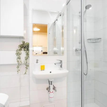 Raspberry Studio Praga Poludnie Apartment